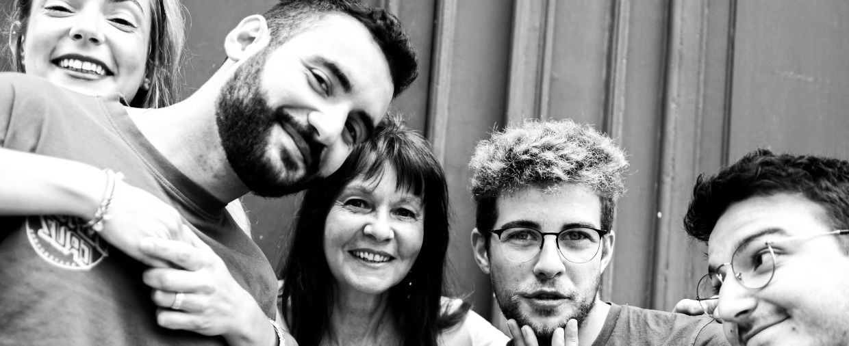 Équipe d'artisans Sax Machine